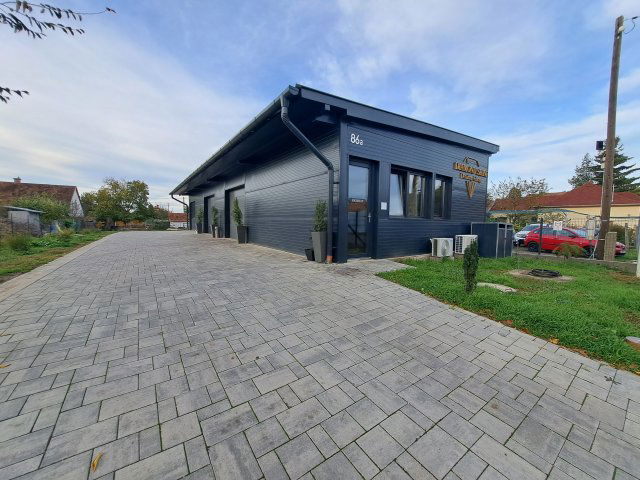 Eladó ipari ingatlan, Hajdúszoboszlón 139.9 M Ft