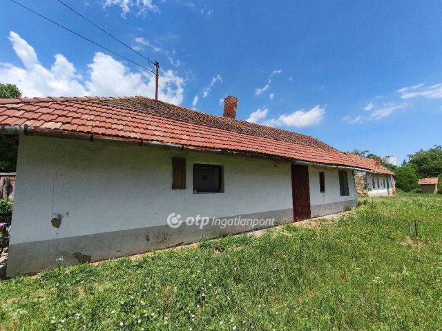 Eladó családi ház, Szentesen 14.5 M Ft, 1+1 szobás