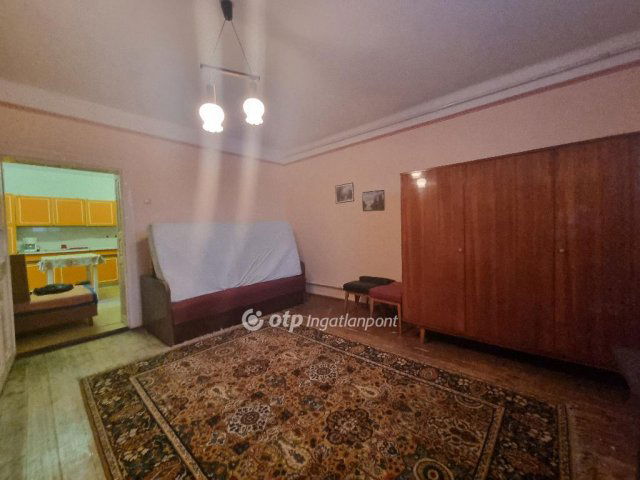 Eladó családi ház, Lovászpatonán 17.5 M Ft, 2 szobás