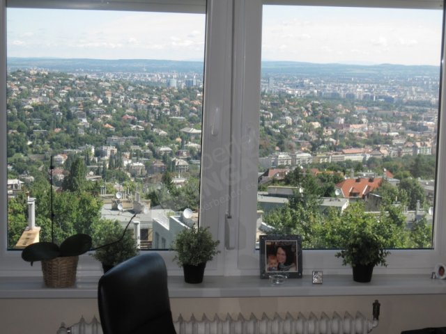 Kiadó téglalakás, albérlet, XII. kerületben, Óra úton