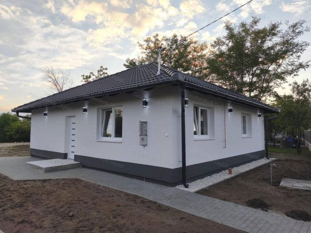 Eladó családi ház, Tápiószelén 44.9 M Ft, 3 szobás