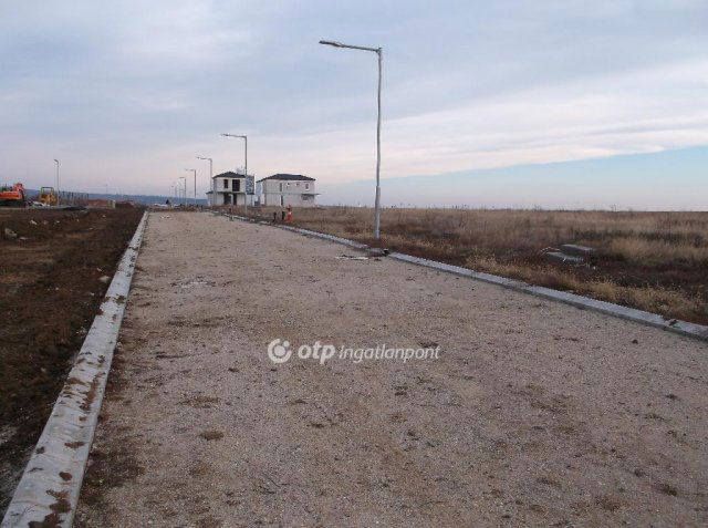 Eladó telek, Gyöngyösön 25 M Ft / költözzbe.hu