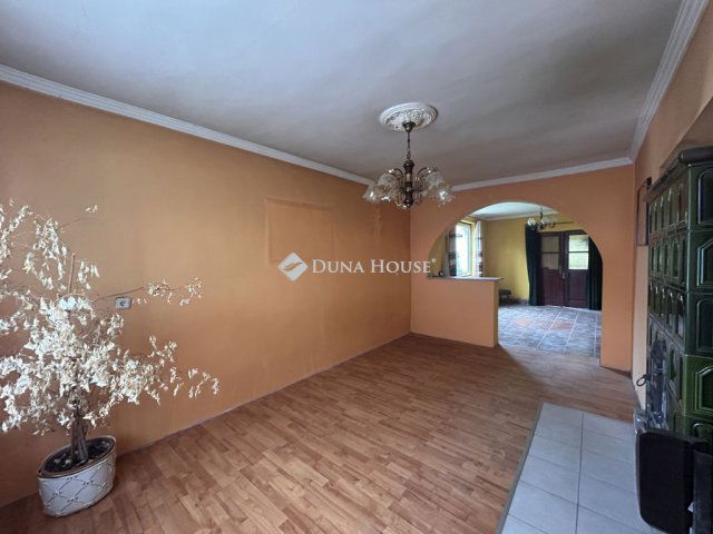 Eladó családi ház, Mikosszéplakon 17.8 M Ft, 2 szobás