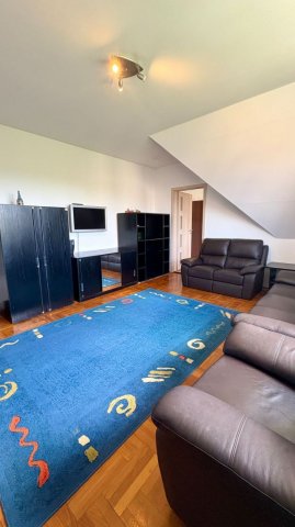 Kiadó téglalakás, albérlet, Debrecenben 350 E Ft / hó, 5 szobás