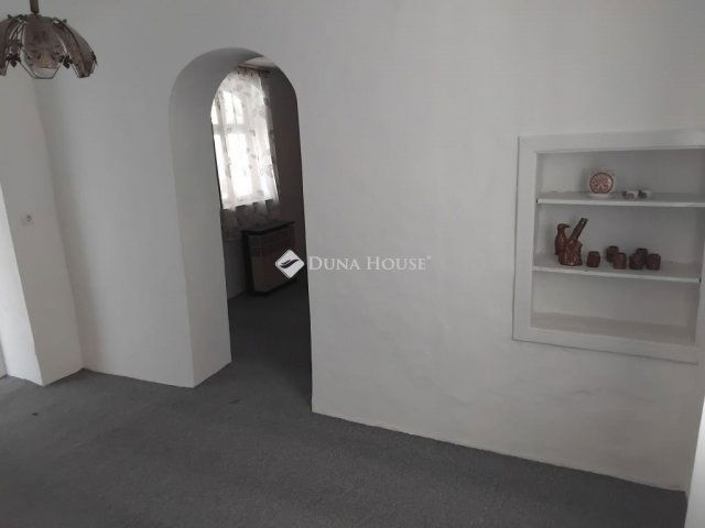 Eladó családi ház, Kecskeméten 22 M Ft, 2 szobás