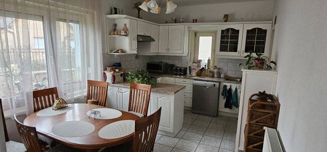 Eladó családi ház, Pilisvörösváron 128 M Ft, 4 szobás