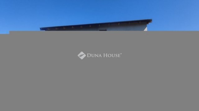 Eladó nyaraló, Balatonkeresztúron 86 M Ft, 4 szobás