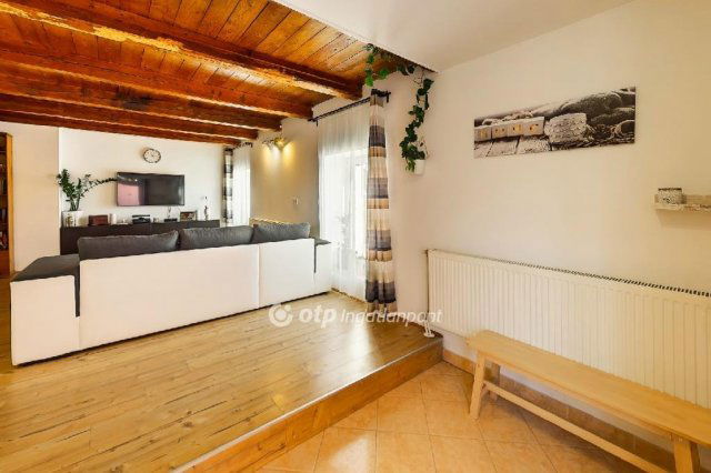 Eladó családi ház, Pétervásárán 38 M Ft, 3+1 szobás