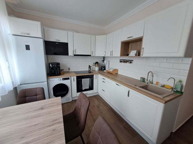 Eladó téglalakás, Nyíregyházán 55 M Ft, 2+1 szobás