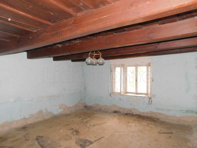 Eladó családi ház, Nemesbükön 19.99 M Ft, 6 szobás