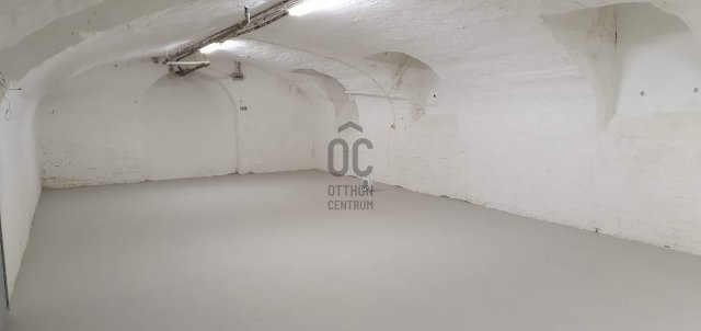 Eladó iroda, Budapesten, VI. kerületben 59.4 M Ft