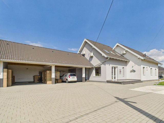 Eladó ipari ingatlan, Bugyin 120 M Ft, 8 szobás
