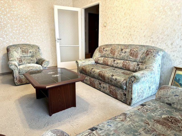 Eladó panellakás, Győrött 47.5 M Ft, 1+2 szobás