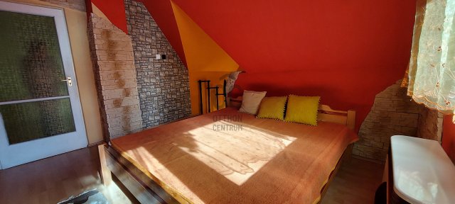 Eladó családi ház, Szigetszentmiklóson 68 M Ft, 3 szobás