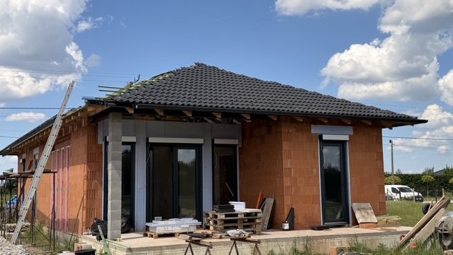 Eladó családi ház, Röszkén 95.9 M Ft, 4 szobás