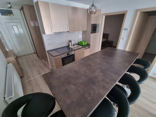 Eladó téglalakás, Siófokon 85 M Ft, 3 szobás