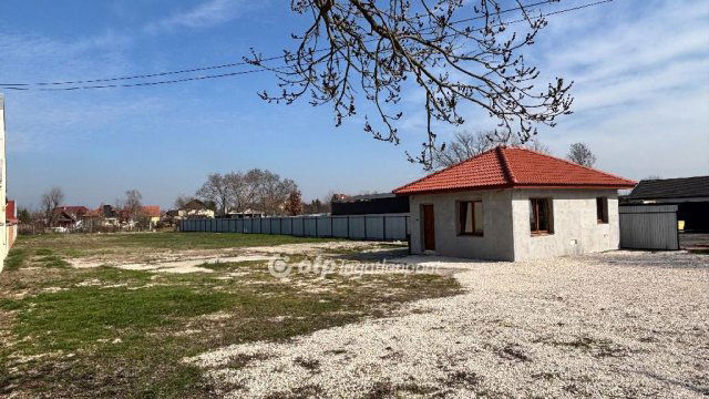 Eladó telek, Békéscsabán 60 M Ft / költözzbe.hu