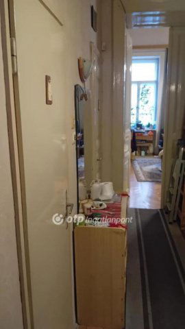 Eladó téglalakás, Budapesten, VI. kerületben 89.9 M Ft, 2 szobás