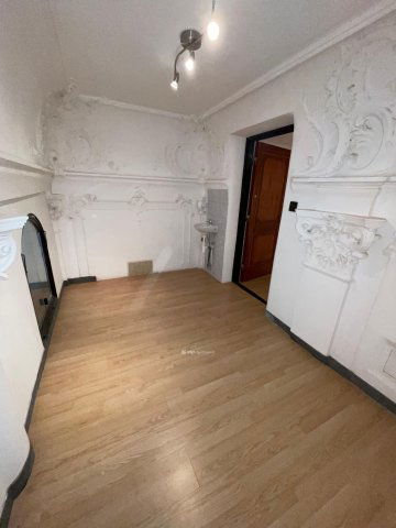 Kiadó üzlethelyiség, Budapesten, VIII. kerületben 250 E Ft / hó