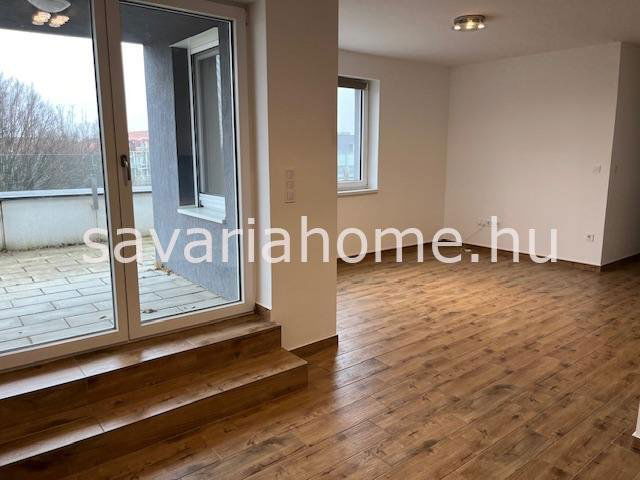 Kiadó téglalakás, albérlet, Szombathelyen 280 E Ft / hó