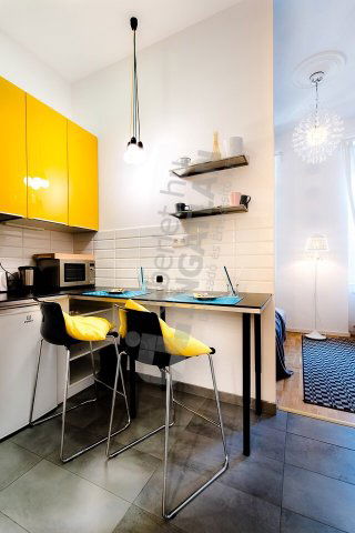 Eladó téglalakás, V. kerületben, Kossuth Lajos utcában