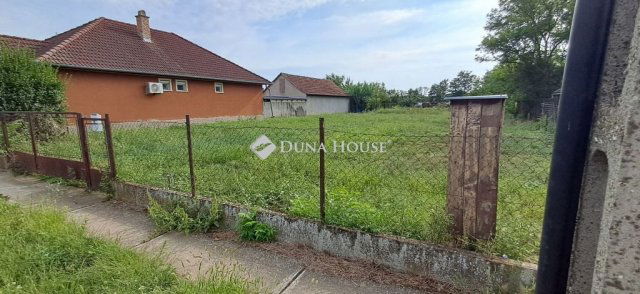 Eladó telek, Berettyóújfaluban 7.8 M Ft / költözzbe.hu