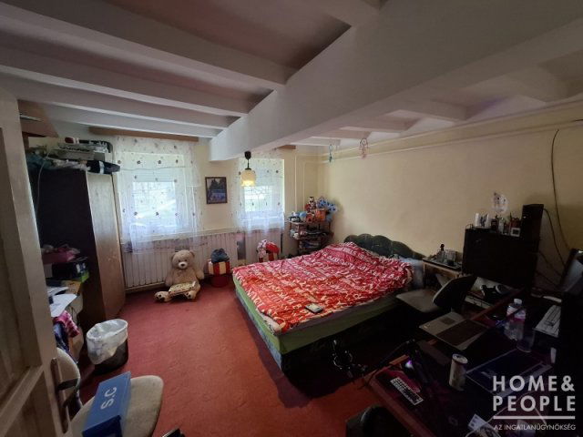 Eladó családi ház, Szegeden 51.5 M Ft, 2 szobás