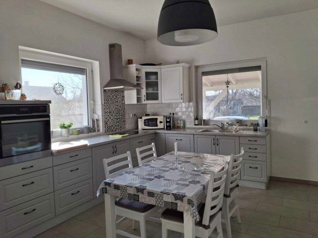 Eladó családi ház, Harkányban 125 M Ft, 6 szobás