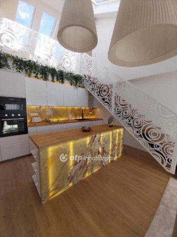 Kiadó téglalakás, albérlet, Nyíregyházán 698 E Ft / hó