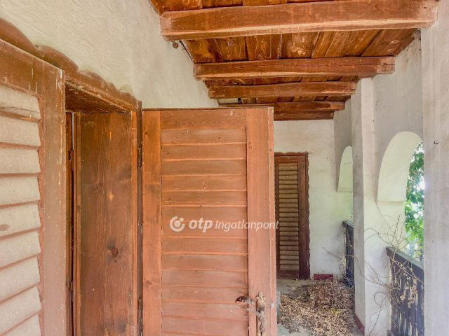 Eladó nyaraló, Téten 8 M Ft, 1+1 szobás / költözzbe.hu