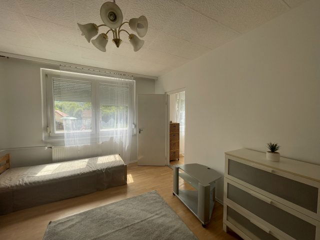 Kiadó panellakás, albérlet, Miskolcon, Árpád úton, 1+1 szobás