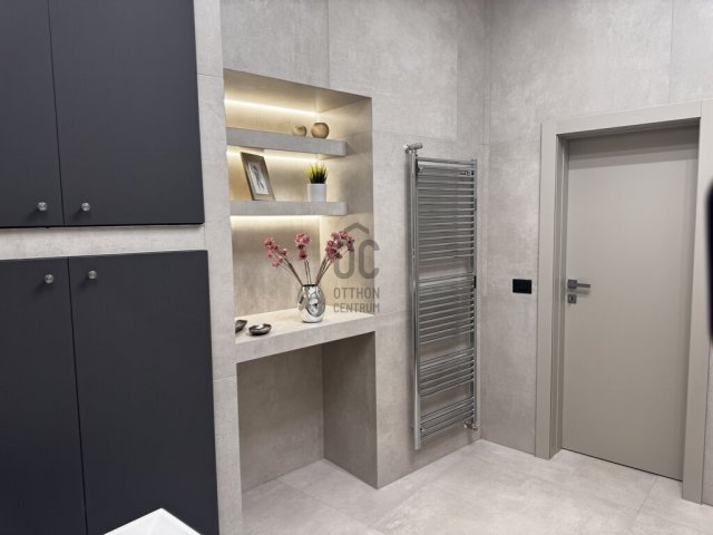 Eladó téglalakás, Budapesten, VI. kerületben 209 M Ft, 3 szobás