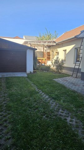 Eladó családi ház, Debrecenben 122.9 M Ft, 7 szobás