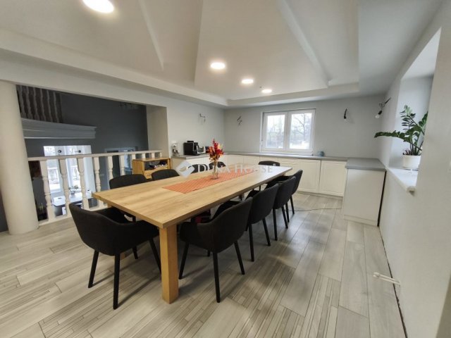 Eladó családi ház, Kisapostagon 149 M Ft, 4+2 szobás