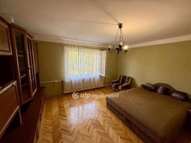 Eladó családi ház, Harsányban 38 M Ft, 4+1 szobás