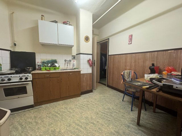 Eladó téglalakás, Pécsett, Szabadság utcában 46.9 M Ft