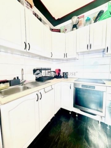 Eladó téglalakás, Üllőn 99.5 M Ft, 4 szobás