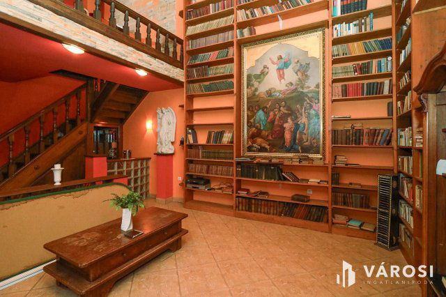 Eladó családi ház, Szentesen 69 M Ft, 6 szobás