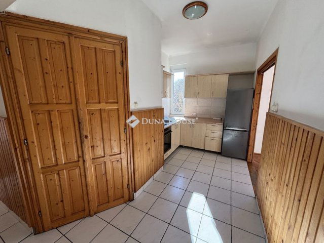 Kiadó téglalakás, albérlet, Veszprémben 150 E Ft / hó