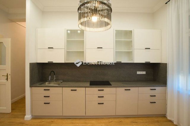 Eladó téglalakás, Budapesten, XIII. kerületben 174.9 M Ft