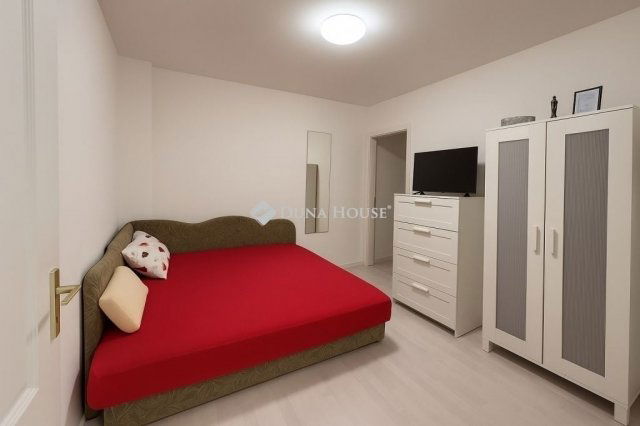 Eladó családi ház, Sülysápon 34.9 M Ft, 2 szobás