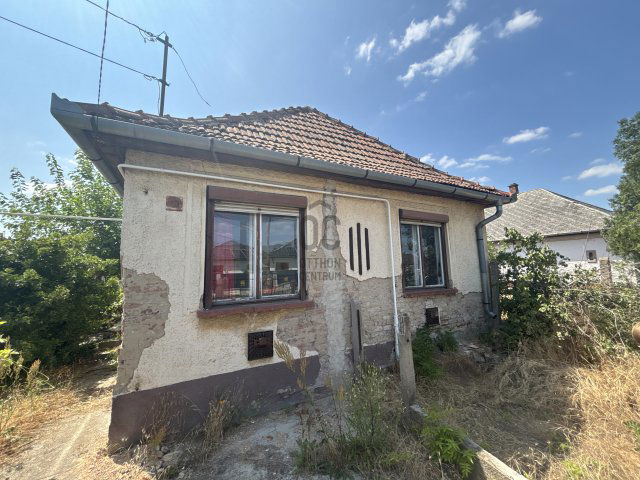 Eladó családi ház, Debrecenben 37.5 M Ft, 2 szobás