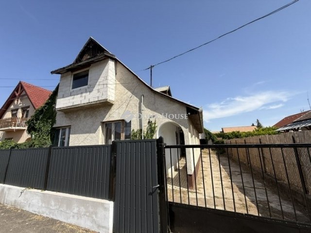 Eladó családi ház, Gyálon 65 M Ft, 3 szobás