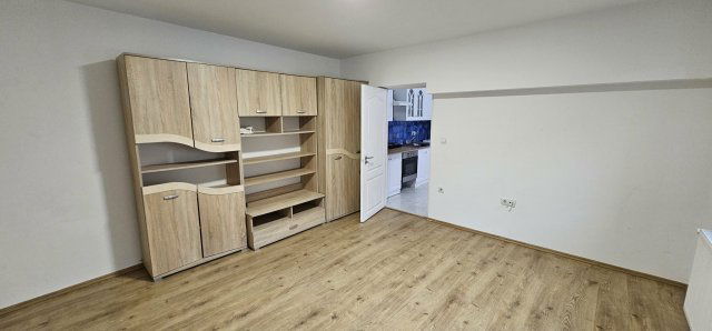 Eladó téglalakás, Sopronban 52.9 M Ft, 3 szobás