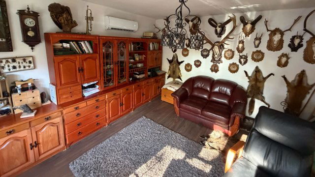 Eladó családi ház, Gödöllőn 124.9 M Ft, 6 szobás