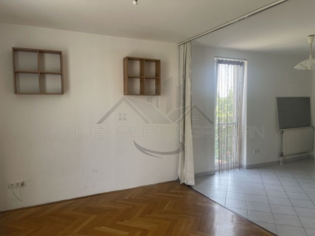 Kiadó téglalakás, albérlet, Győrött 140 E Ft / hó, 2 szobás