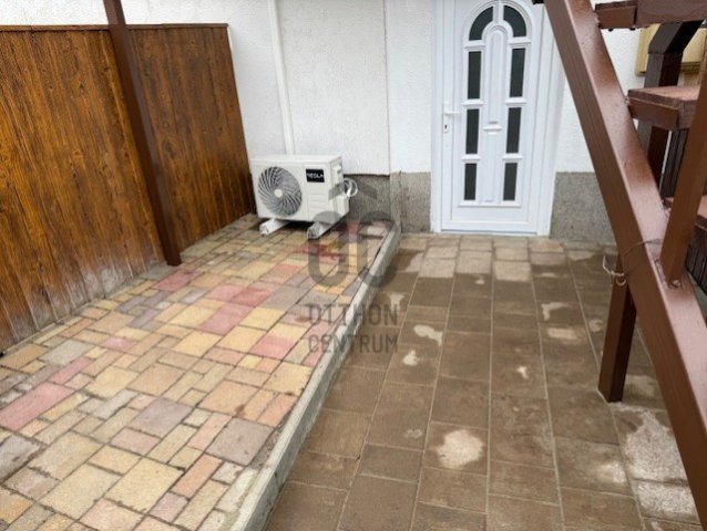 Eladó családi ház, Budakeszin 28.99 M Ft, 2 szobás