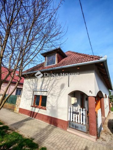 Eladó családi ház, Alsópáhokon 69.9 M Ft, 5 szobás