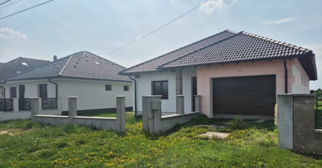 Eladó családi ház, Rábapatyon 99.9 M Ft, 3 szobás