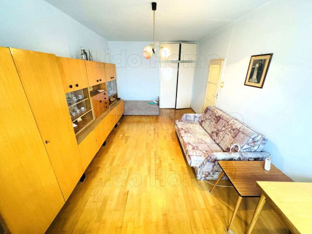 Eladó panellakás, Győrött 40.99 M Ft, 2 szobás